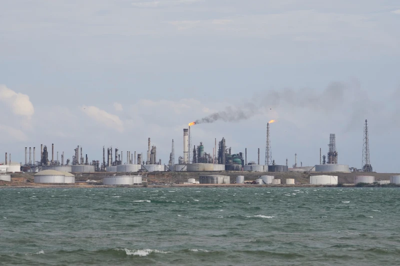Amuay oil refinery operates in Los Taques, Venezuela, Wednesday, Jan. 14, 2026.